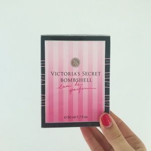 Victoria’s Secret Bombshell